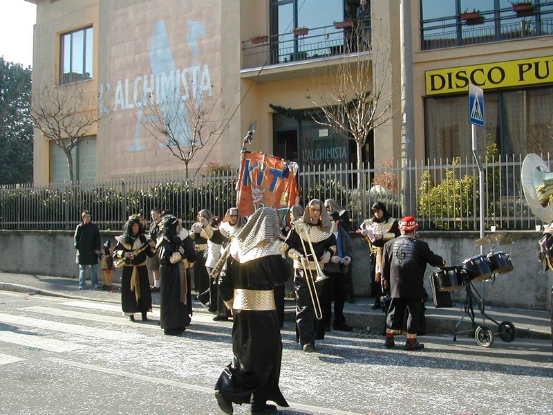 lurate_caccivio_corteo_08 (06).jpg